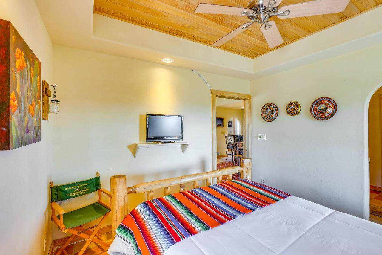 Vibrant Terlingua Vacation Rental Near Big Bend! Exterior photo
